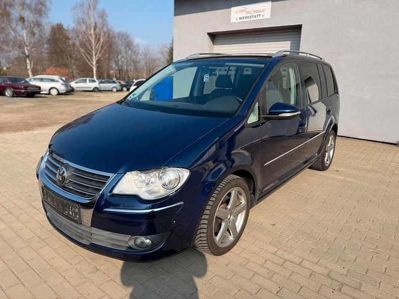 Gebraucht VW Touran Highline 140 PS (102 kW) 2010 Blau Van / Kleinbus