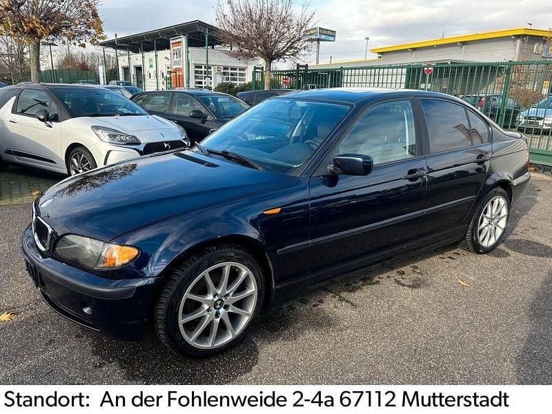Second-hand BMW 318 Performance 143 CP (105 kW) 2004 Albastru Berlinǎ