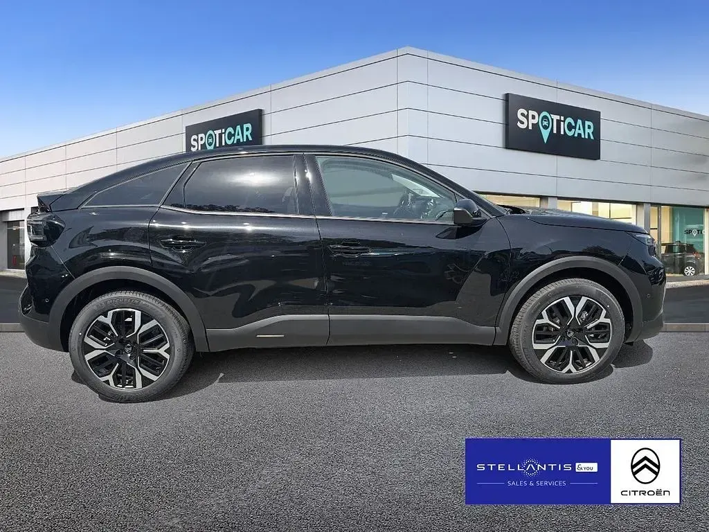 Neu Citroën C4 131 PS (96 kW) 2026 Schwarz SUV