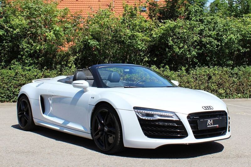 Grau Gebraucht 2015 Audi R8 Spyder Sport Cabrio | 93.950 € (Etwas zu teuer) - Bild 1/4