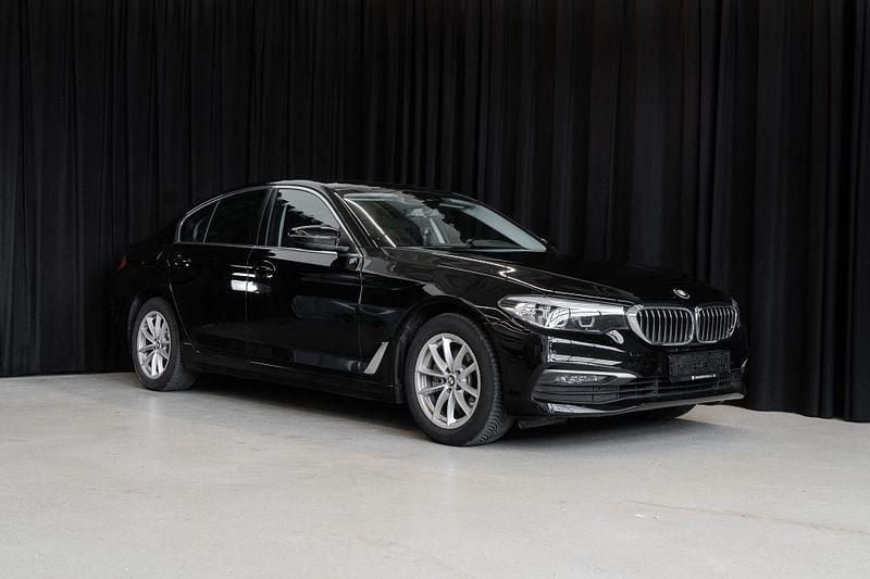 Gebraucht 2020 BMW 520 Limousine | 25.900 € (Guter Preis) - Bild 1/4