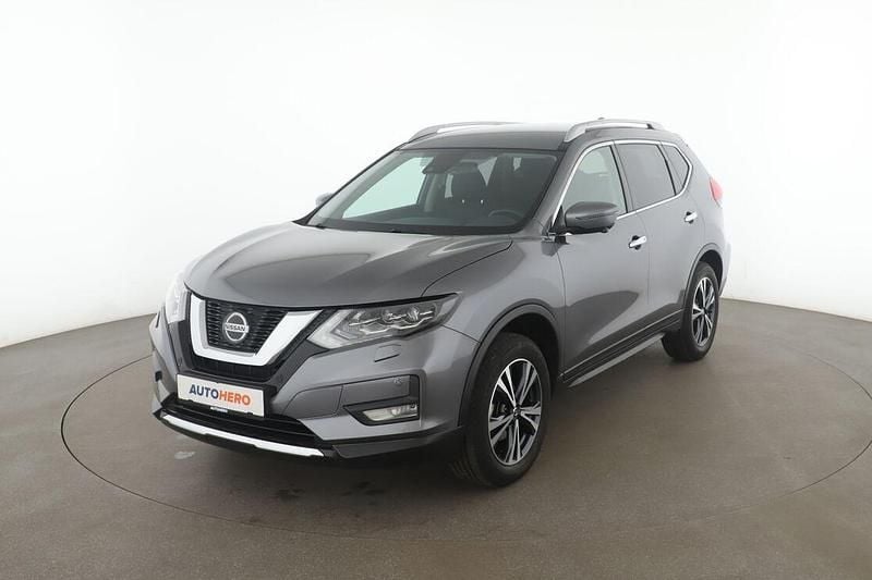 Grau Gebraucht 2020 Nissan X-Trail N-Connecta SUV | 18.290 € (Superpreis) - Bild 1/3