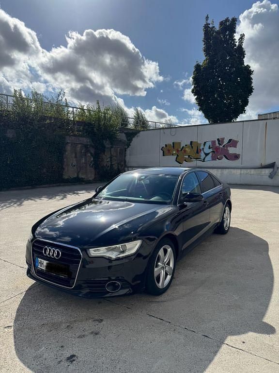 Gebraucht Audi A6 Ambiente 204 PS (150 kW) 2015 Schwarz Limousine