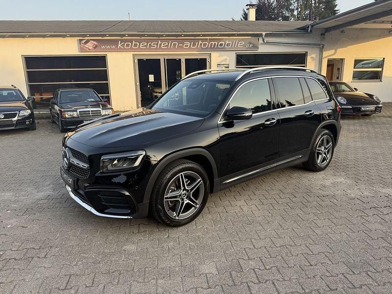 Schwarz Gebraucht 2025 Mercedes GLB180 AMG SUV | 39.850 € (Fairer Preis) - Bild 1/4