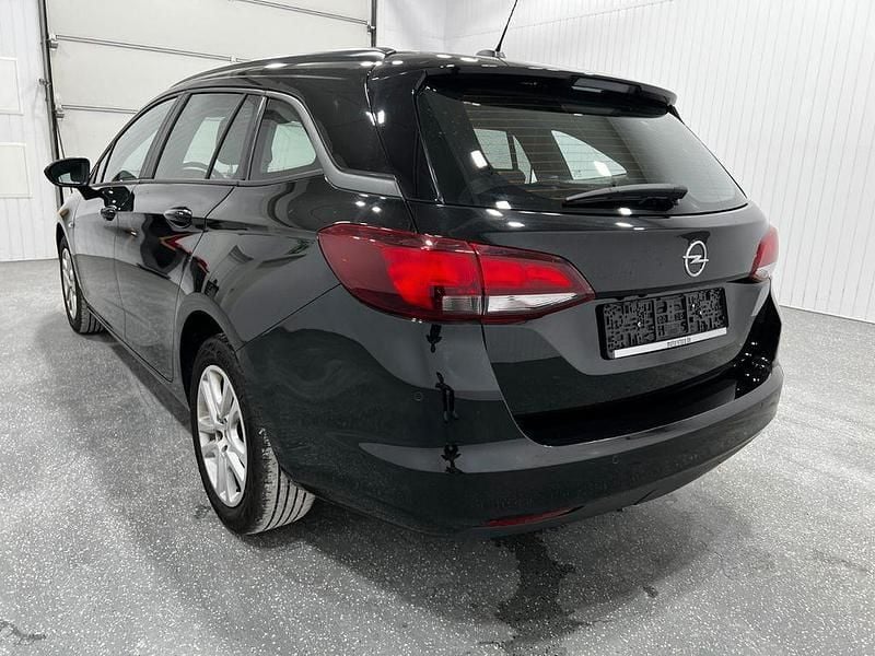 Gebraucht Opel Astra 122 PS (89 kW) 2022 Schwarz Kombi