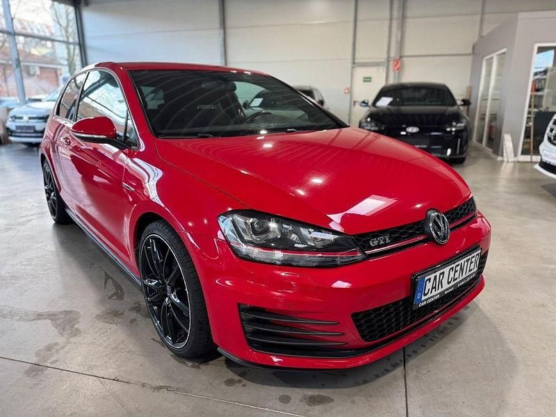 Gebraucht VW Golf VII GTI 220 PS (161 kW) 2015 Rot Limousine