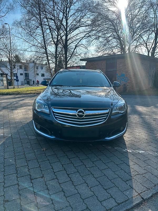 Gebraucht Opel Insignia 170 PS (125 kW) 2015 Schwarz Kombi
