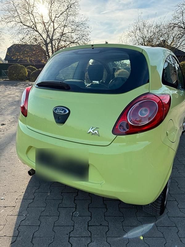 Second-hand Ford Ka 69 CP (50 kW) 2009 Verde Hatchback