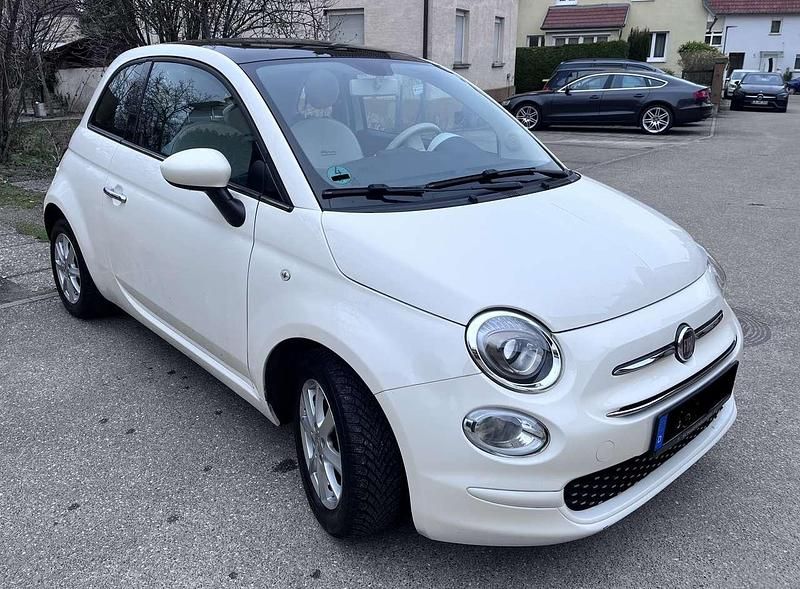 Weiß Gebraucht 2018 Fiat 500 Lounge Limousine | 10.600 € (Fairer Preis) - Bild 1/4