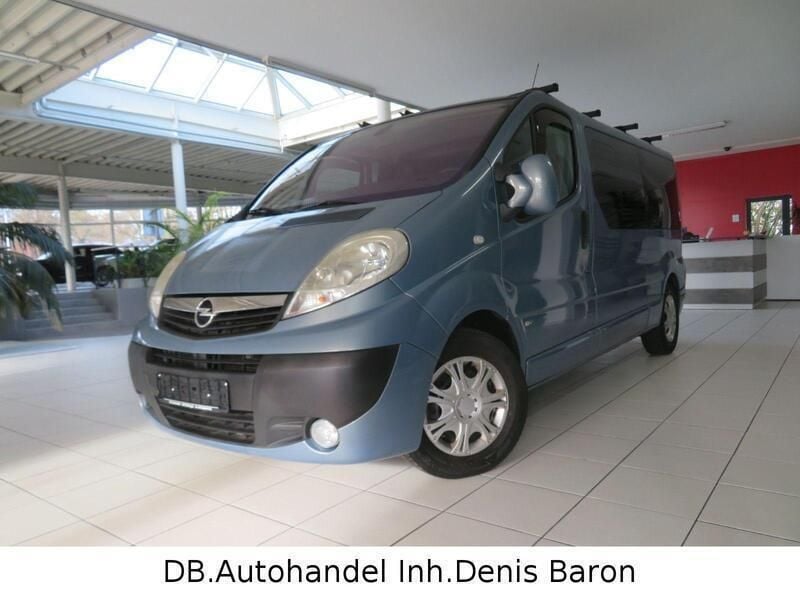 Blau Gebraucht 2010 Opel Vivaro Cosmo Van | 10.980 € (Etwas zu teuer) - Bild 1/4