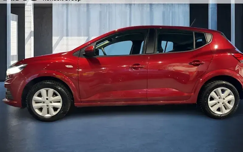 Używany Dacia Sandero Expression 91 KM (66 kW) 2023 Czerwony Sedan/Limuzyna