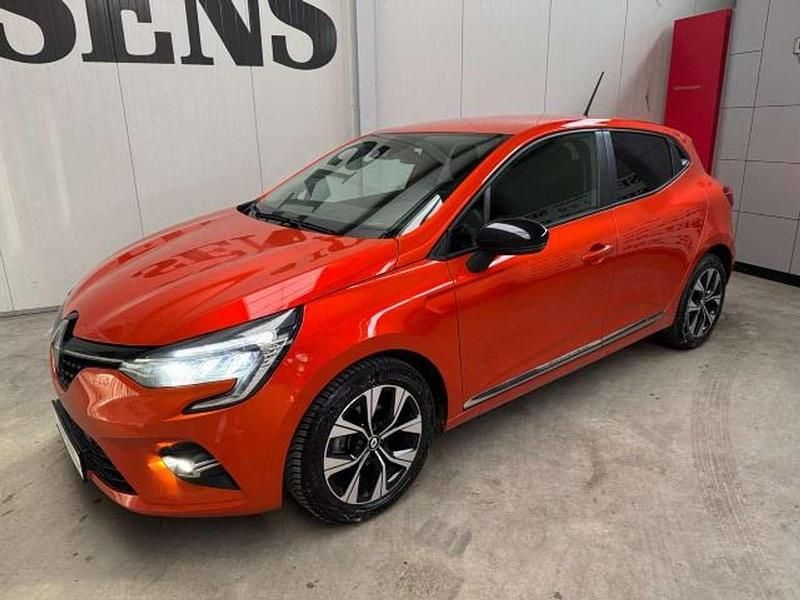 Gebraucht Renault Clio V Zen 91 PS (66 kW) 2023 Valencia orange Limousine
