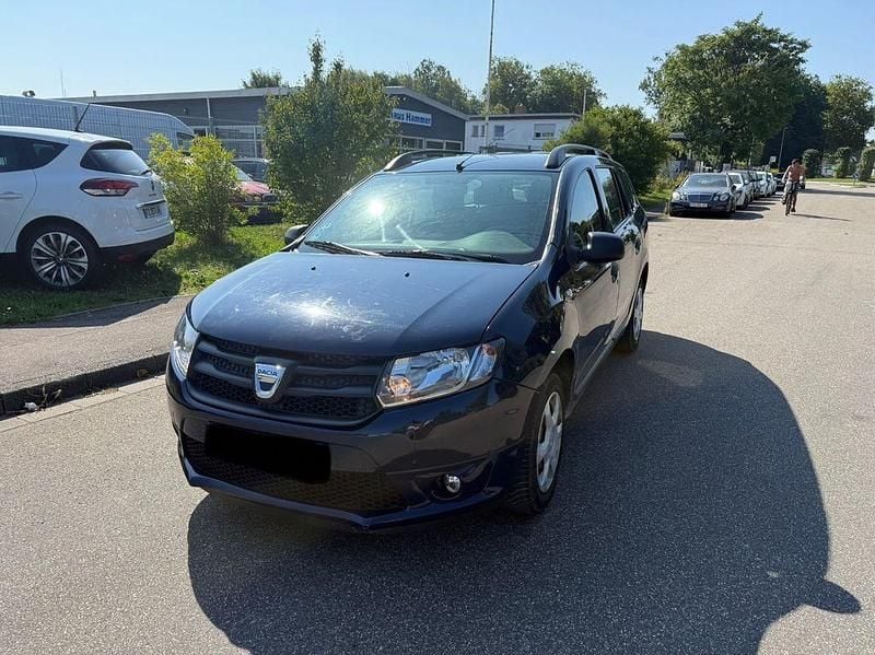 Blau Gebraucht 2014 Dacia Logan MCV Ambiance Kombi | 2.699 € (Guter Preis) - Bild 1/4