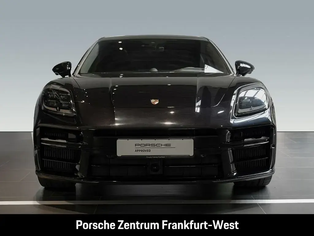 Gebraucht Porsche Panamera 4S E-Hybrid 544 PS (400 kW) 2025 Tiefschwarzmetallic Kleinwagen