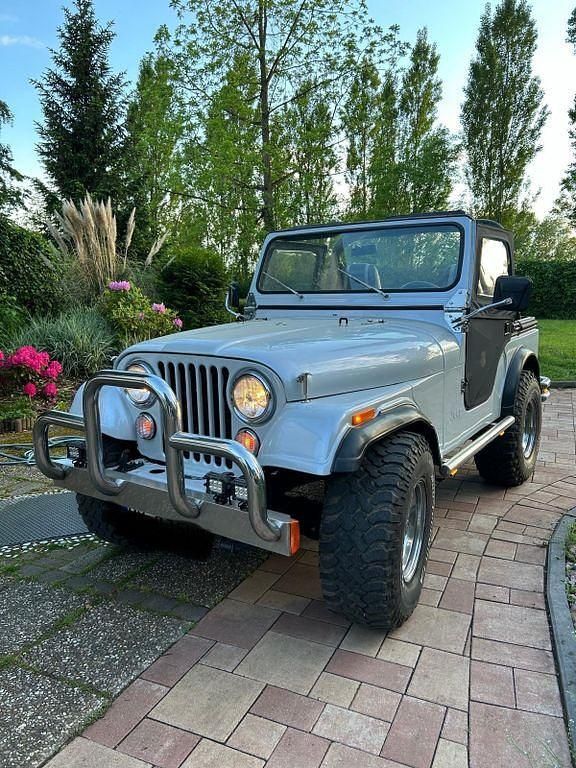Weiß Gebraucht 1980 Jeep CJ SUV | 23.900 € - Bild 1/4