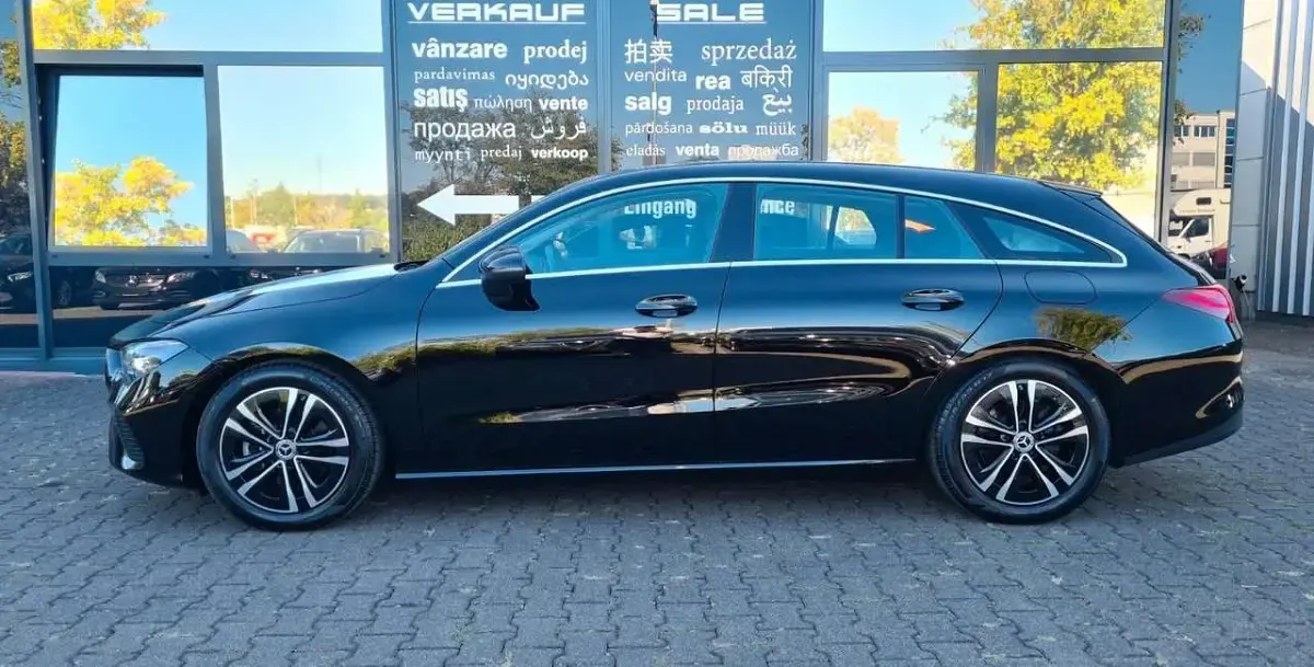 Gebraucht Mercedes CLA180 Premium 136 PS (100 kW) 2023 Nachtschwarz Coupé