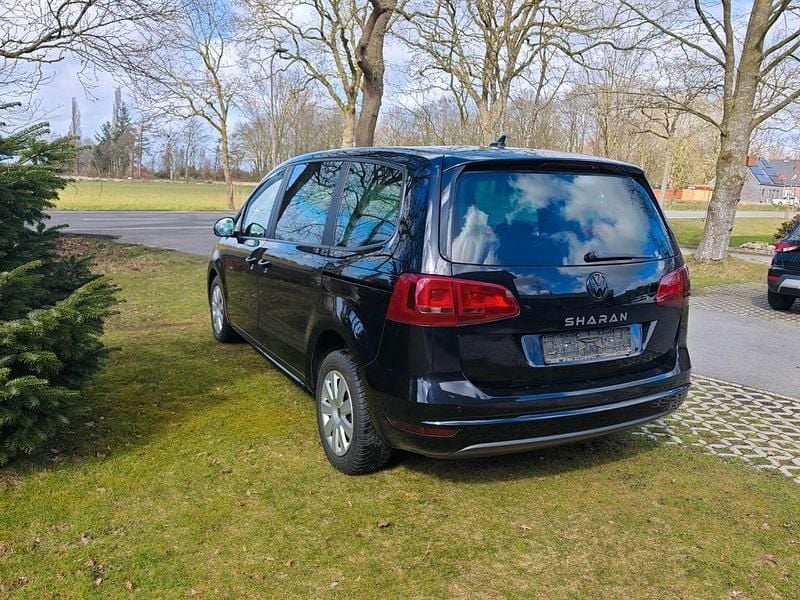 Gebraucht VW Sharan 140 PS (102 kW) 2010 Schwarz Van / Kleinbus