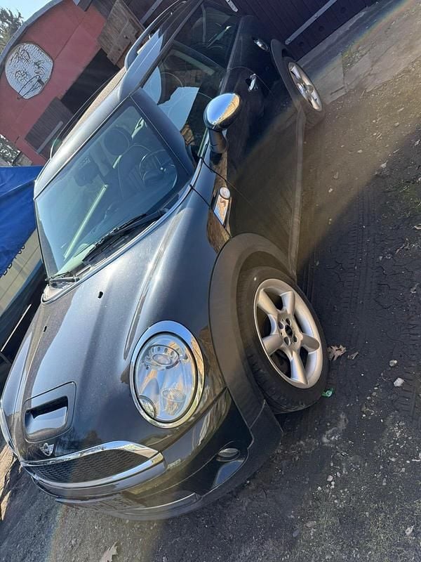 Gebraucht Mini Cooper S 184 PS (135 kW) 2010 Schwarz Kleinwagen
