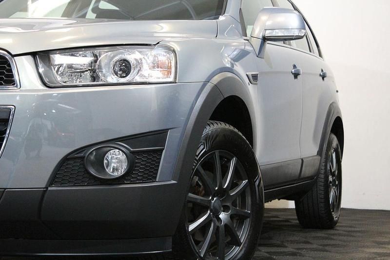 Gebraucht Chevrolet Captiva LT 167 PS (122 kW) 2011 Grau SUV