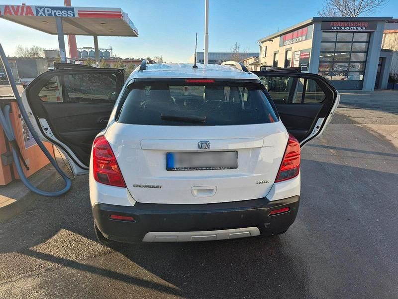 Weiß Gebraucht 2013 Chevrolet Trax SUV | 4.500 € (Fairer Preis) - Bild 1/4
