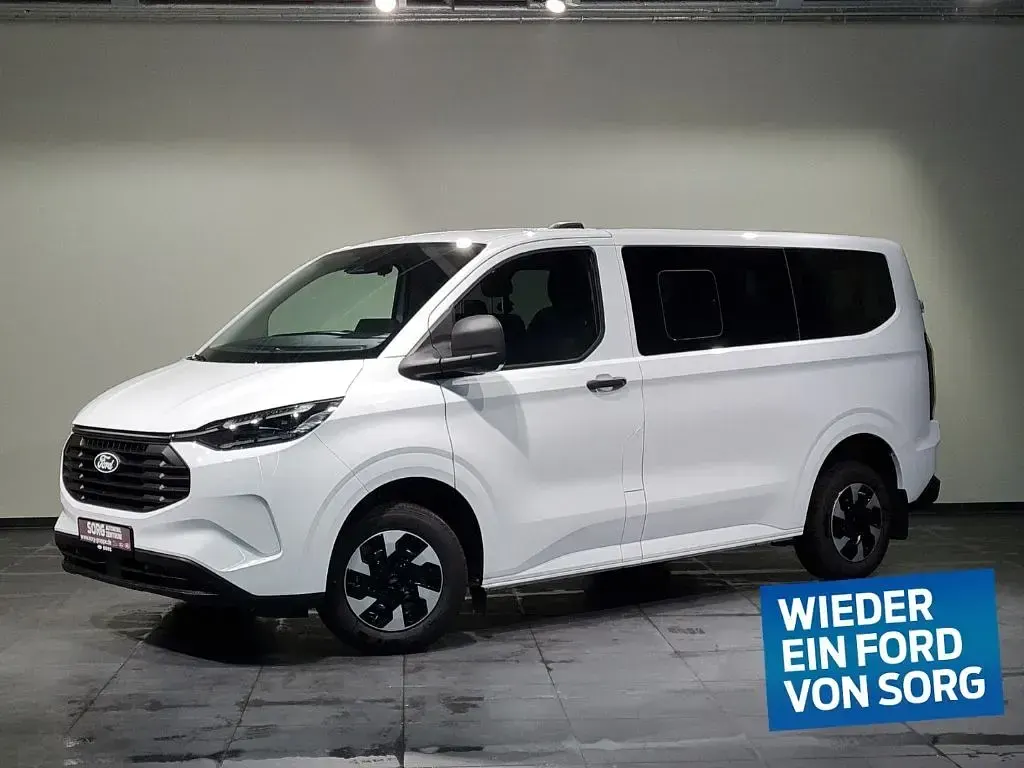 Gebraucht Ford Transit Custom Trend 232 PS (170 kW) 2025 Weiß Van