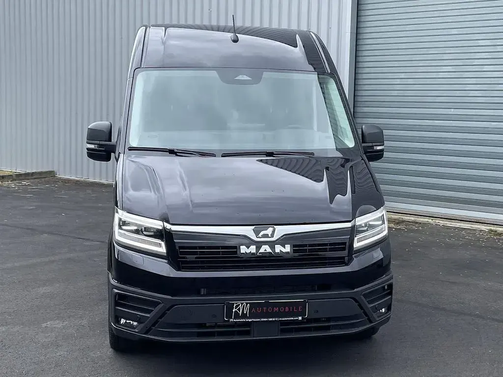 Neu MAN TGE 177 PS (130 kW) 2026 Schwarz Van