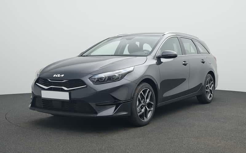 Silber Gebraucht 2025 Kia Ceed Sportswagon Spirit Kombi | 25.980 € (Superpreis) - Bild 1/4