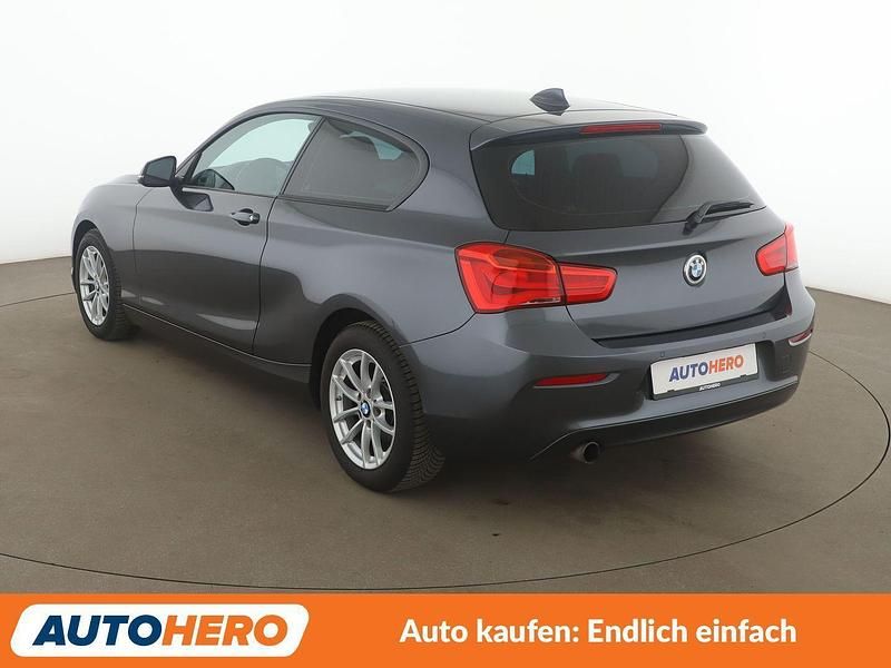 Gebraucht BMW 118 Advantage 136 PS (100 kW) 2016 Grau Kleinwagen