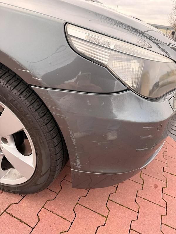 Gebraucht BMW 530 258 PS (189 kW) 2004 Silber Limousine