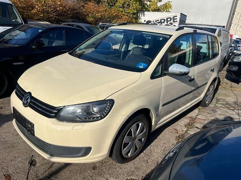 Beige Gebraucht 2014 VW Touran Van / Kleinbus | 2.999 € (Fairer Preis) - Bild 1/4