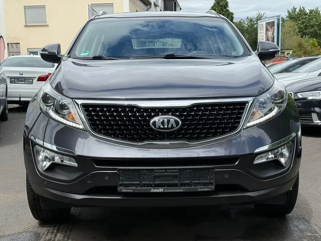 Gebraucht Kia Sportage DREAM-TEAM Edition 135 PS (99 kW) 2014 Dark gun metal SUV