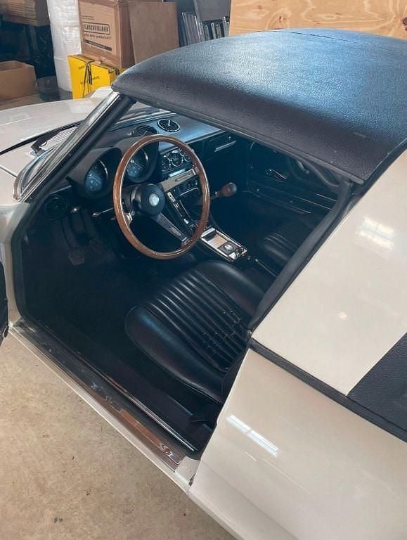 Gebraucht Alfa Romeo Spider 126 PS (92 kW) 1977 Weiß Cabrio