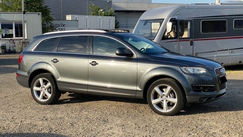 Second-hand Audi Q7 S-Line 204 CP (150 kW) 2012 Gri SUV