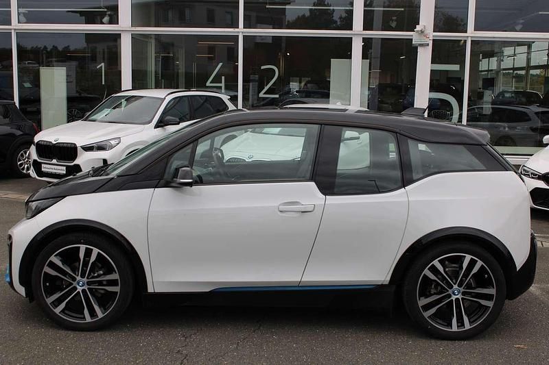 Gebraucht BMW i3 75 kW (102 PS) 2021 Capparisweiss mit akzent bmw i Kleinwagen