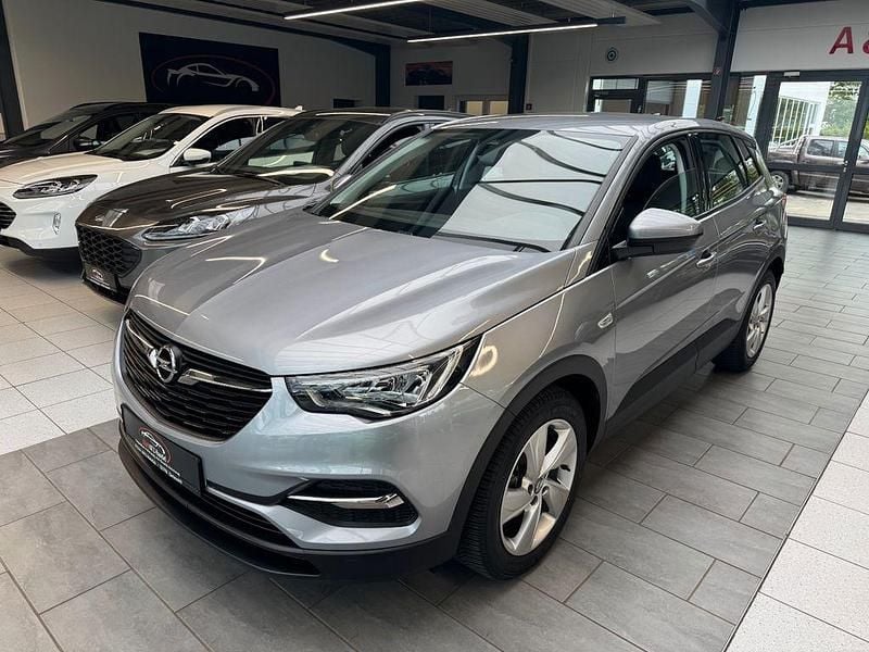 Grau Gebraucht 2020 Opel Grandland X SUV | 15.450 € (Superpreis) - Bild 1/4