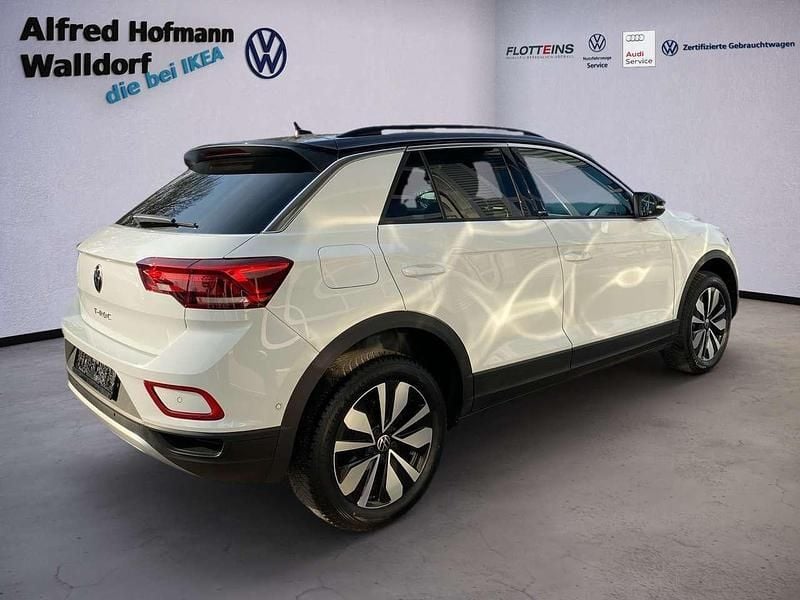 Gebraucht VW T-Roc Move 150 PS (110 kW) 2024 Weiß SUV