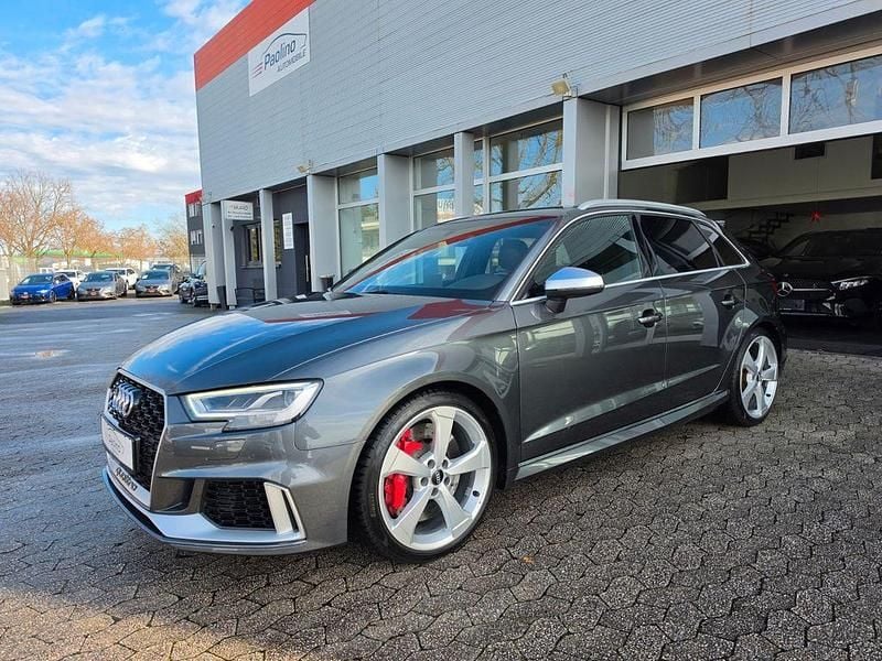 Gebraucht Audi RS3 Ambiente 400 PS (294 kW) 2019 Daytonagrau Limousine