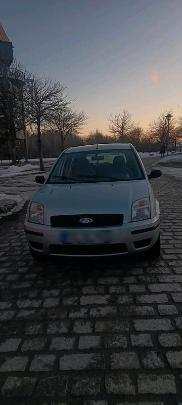 Gebraucht Ford Fusion 80 PS (58 kW) 2004 Grau Kleinwagen