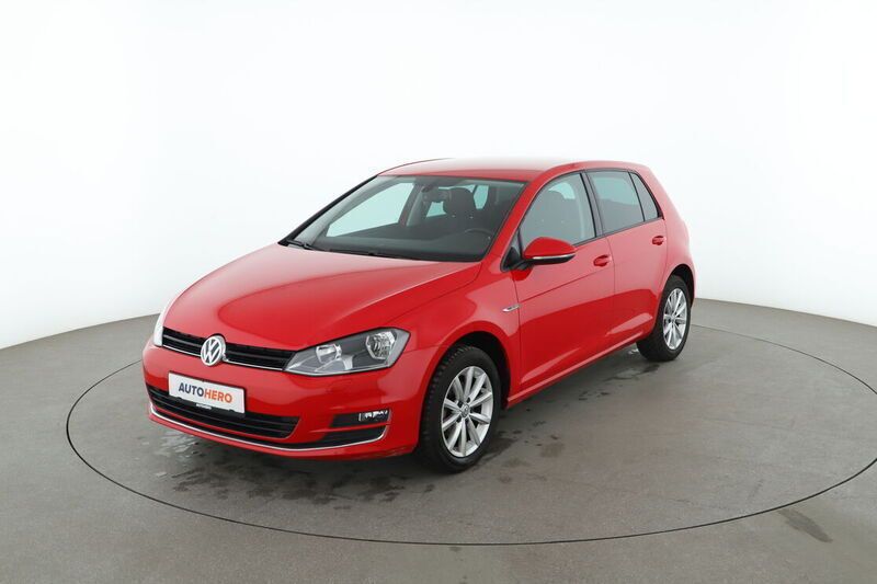 Rot Gebraucht 2015 VW Golf VII LOUNGE Limousine | 12.390 € (Fairer Preis) - Bild 1/4