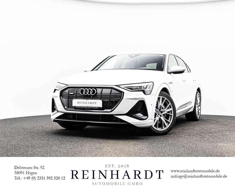Gletscherweiß metallic Gebraucht 2022 Audi e-tron Sportback S-Line SUV | 31.270 € (Superpreis) - Bild 1/1