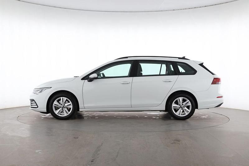 Gebraucht VW Golf VIII 116 PS (85 kW) 2022 Weiß Kombi