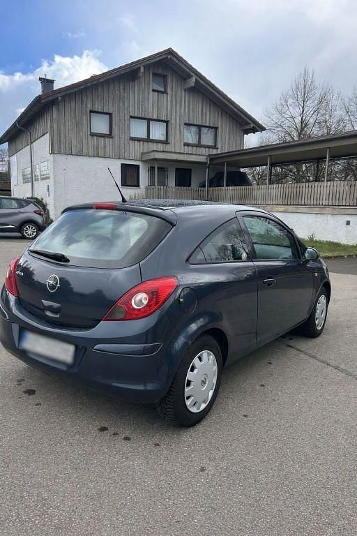Gebraucht Opel Corsa Innovation 90 PS (66 kW) 2009 Grau Kleinwagen