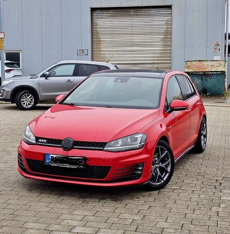 Rot Gebraucht 2013 VW Golf GTD Limousine | 13.200 € (Fairer Preis) - Bild 1/4