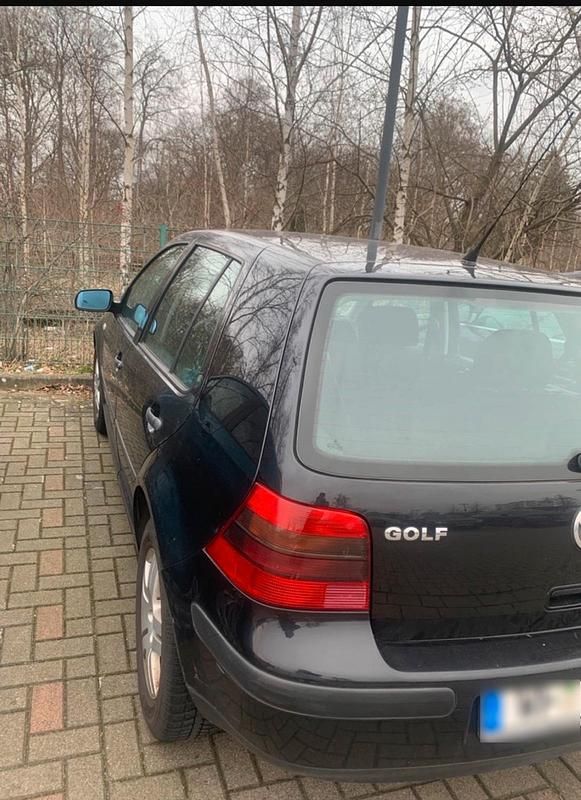 Gebraucht VW Golf IV 75 PS (55 kW) 2002 Schwarz Limousine