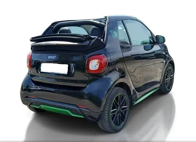 Gebraucht Smart ForTwo Electric Drive Brabus 60 kW (82 PS) 2018 Schwarz Cabrio