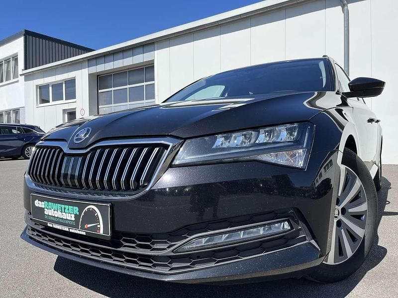 Schwarz Gebraucht 2021 Skoda Superb Ambition Kombi | 18.860 € (Guter Preis) - Bild 1/4