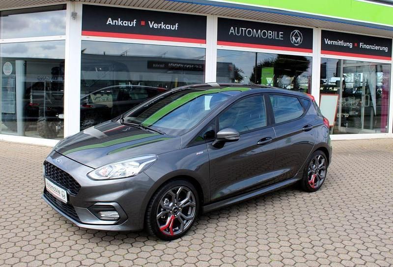 Grau Gebraucht 2018 Ford Fiesta ST-Line Kleinwagen | 12.750 € (Fairer Preis) - Bild 1/4