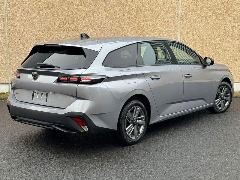 Gebraucht Peugeot 308 SW Active 131 PS (96 kW) 2022 Grau Kombi