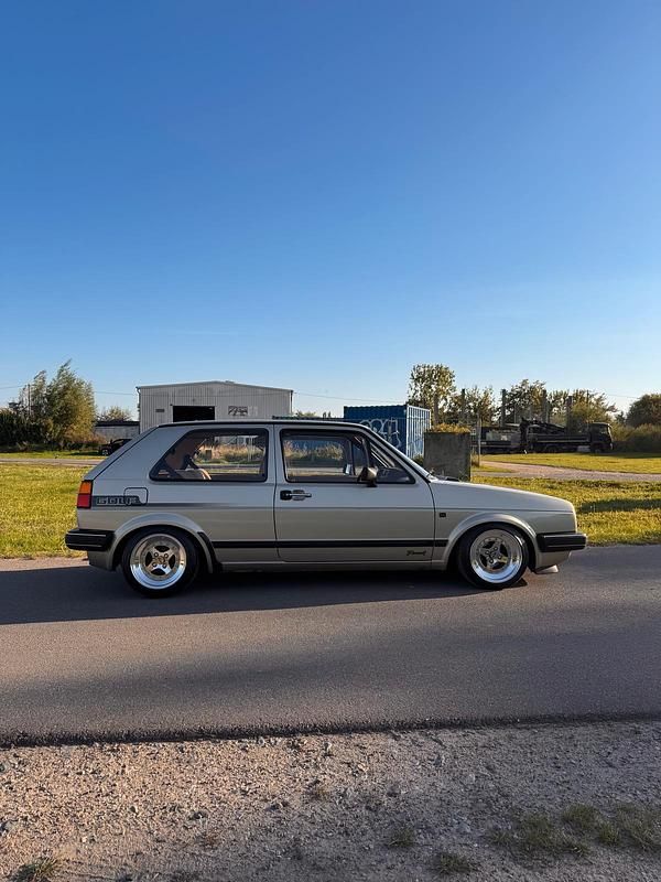 Gebraucht VW Golf 54 PS (39 kW) 1987 Gold Coupé