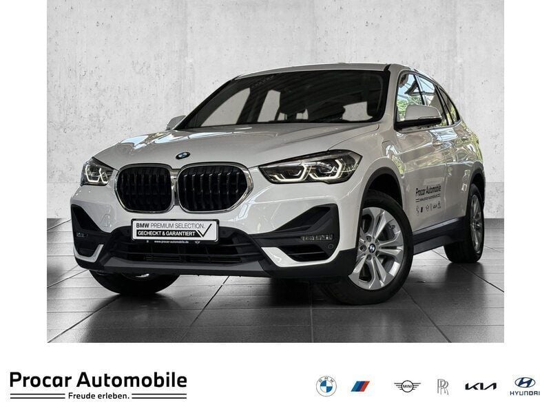 Weiß Gebraucht 2021 BMW X1 Advantage SUV | 24.440 € (Fairer Preis) - Bild 1/4